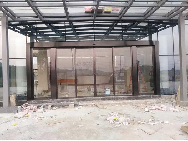 清远实创涂料自动门工程案例 - 中出网-智能出入口门户