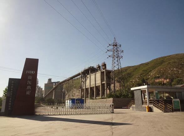 鸣谢唐山冀东水泥三友公司应用唐山出安智能伸缩门