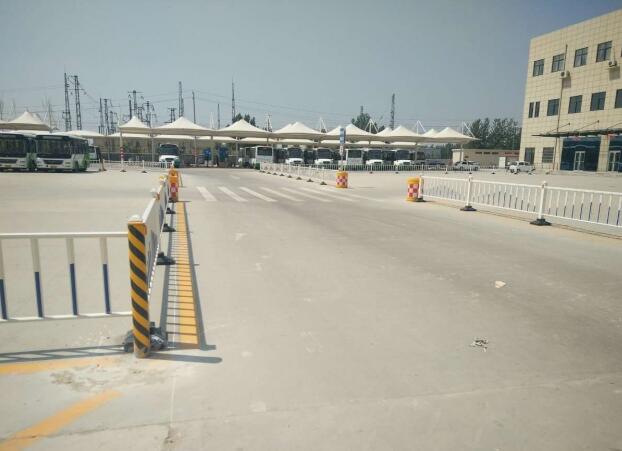 热烈祝贺菏泽出安智能道路护栏进驻菏泽东明县运输公司客运站