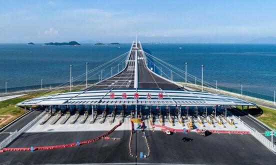 港珠澳大桥珠海公路口岸使用捷顺停车管理产品