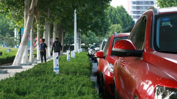 捷顺“智能硬件+IoT+区块链”的城市停车解决方案