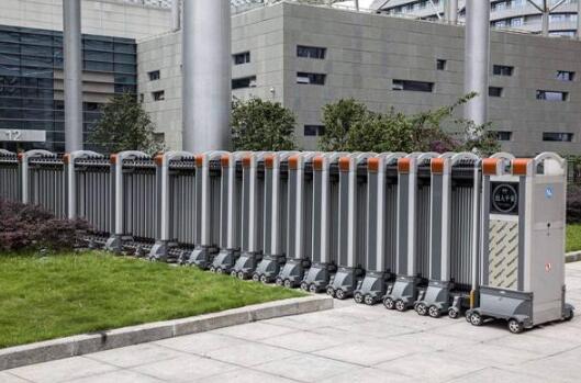 新城海上风华大门口成功安装湖州出安智能伸缩门