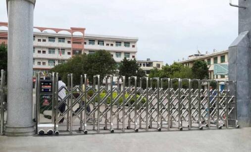 湖州出安智能电动伸缩门守护湖州第二中学的安全