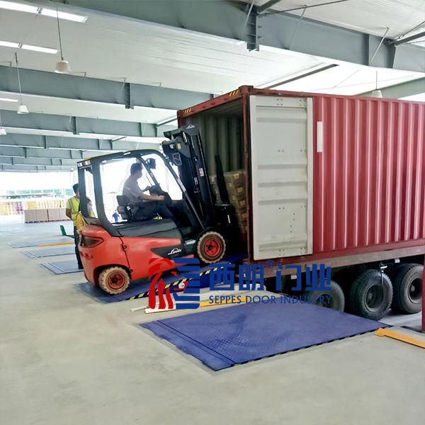 苏州保税区仓库电动升降板