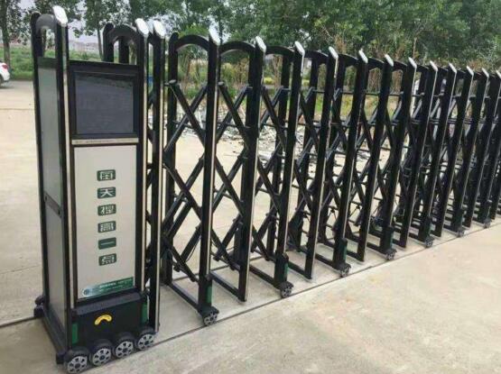 邢台出安智能伸缩门让恒大山水城显得更有个性