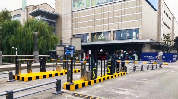 苏州印象城方案：科拓·速泊无人收费停车场解决方案