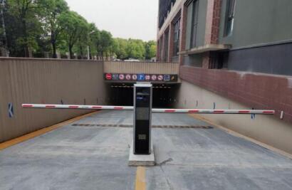 道尔恭V一体机进驻上海交通大学