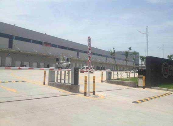 顺丰-深圳机场停车场系统工程案例 - 中出网-智能出入口与停车充电门户