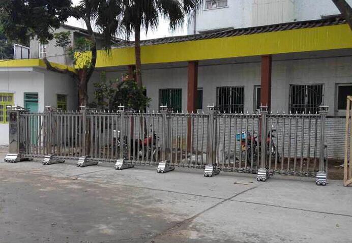 娄底出安智能电动伸缩门进驻娄底市创业投资集团有限公司