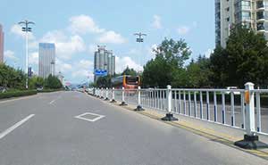 锌钢护栏 - 道路护栏标准型