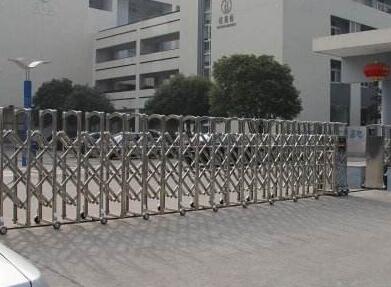 舟山市田家炳中学与舟山出安智能电动伸缩门达成合作协议