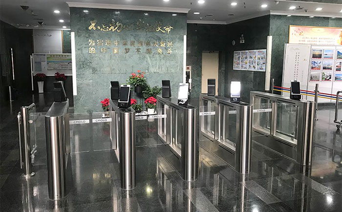 交通运输厅安装摆闸 - 中出网-智能出入口门户