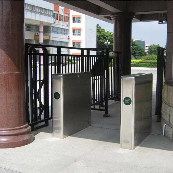 感谢深圳光明高级中学选用深圳出安智能通道闸
