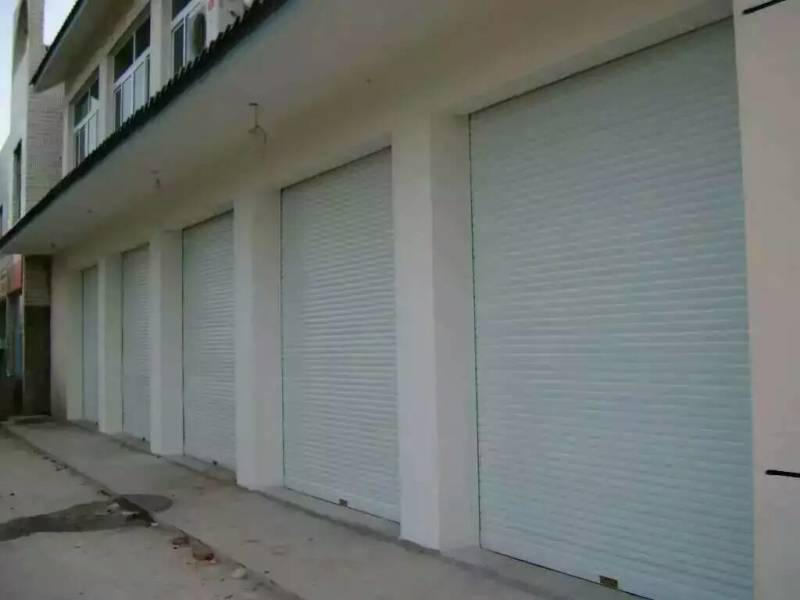 湖南长沙车库门案例 - 中出网-智能出入口与停车充电门户