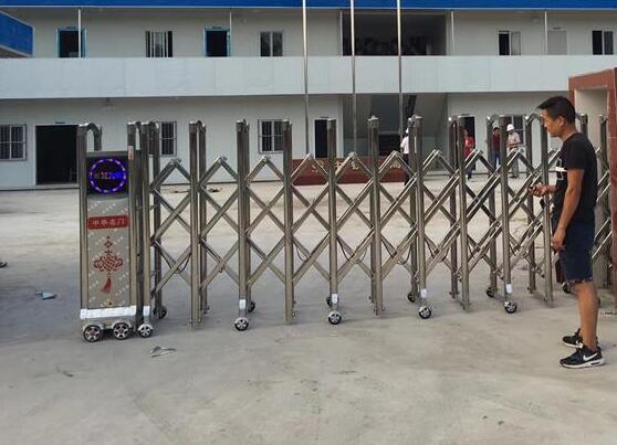 鄂州市金航集货运输贸易有限公司伸缩门案例 - 中出网-智能出入口与停车充电门户