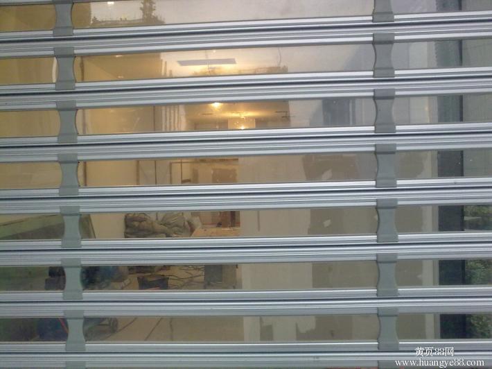 高档铝合金水晶门