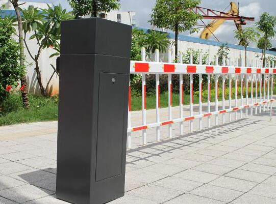 日喀则海亮世纪新城栅栏道闸案例