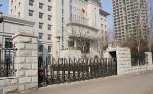 沈阳市皇姑区人民法院伸缩门案例