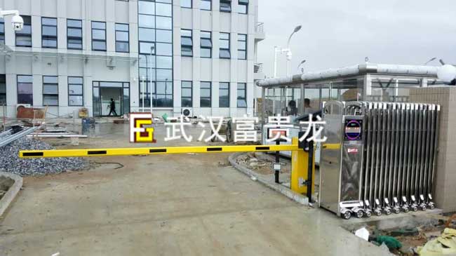 武汉天河机场气象站道闸案例