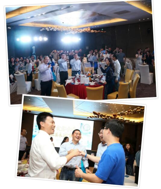 让我们举杯相庆