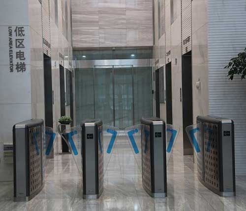 中国移动大厦通道闸案例 - 中出网-智能出入口门户