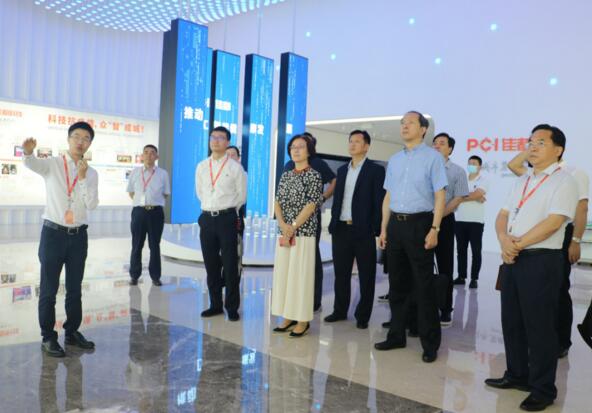 江西省委常委、副省长吴忠琼一行调研佳都科技
