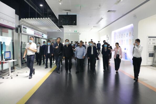 黑龙江省全国政协委员考察团赴佳都科技考察