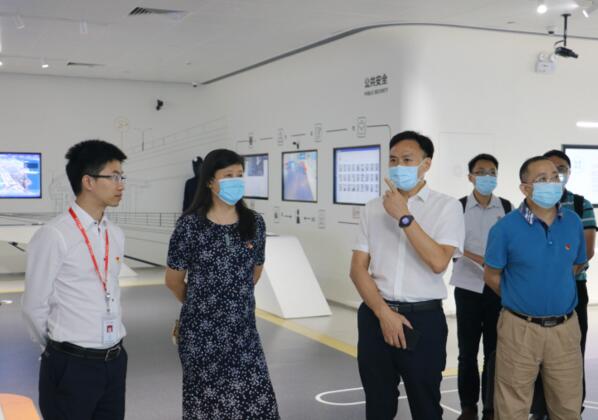 聚焦人工智能，开展党建交流——广州市人社局职建处赴佳都科技参观调研