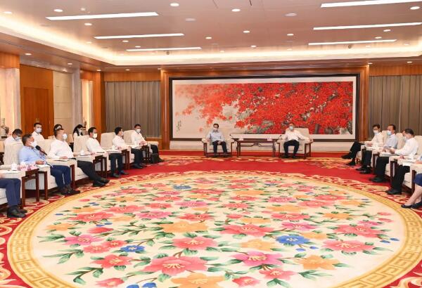 以爱和AI，书写助力慈善公益的佳都篇章——佳都科技集团参加2021年广东扶贫济困日活动