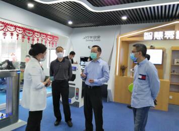 厦门市政协党组成员、副主席李钦辉一行调研瑞为