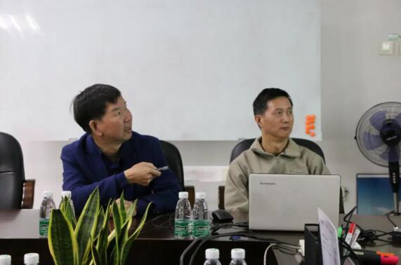 陈董首先向来访的领导们表示了欢迎
