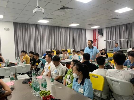 立林制造中心成功举办新员工座谈会