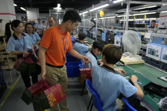 粽情端午丨立林制造中心组织开展送礼盒、包粽子系列活动