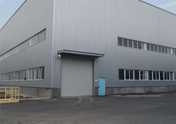 青岛一汽工地工业门案例 - 中出网-智能出入口与停车充电门户