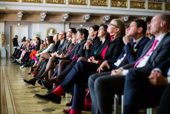 亚萨合莱强势夺得2019红点奖