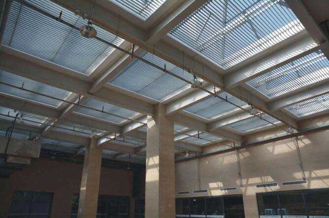 东北师范大学附属中学欧式百叶案例 - 中出网-智能出入口与停车充电门户