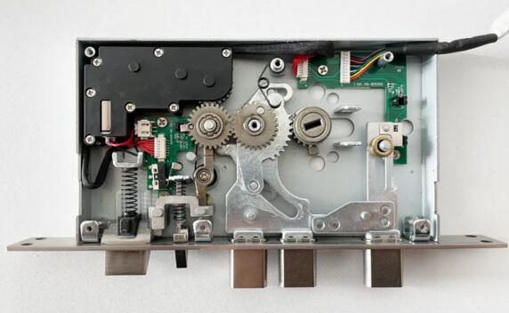 亚太天能全自动锁体内部