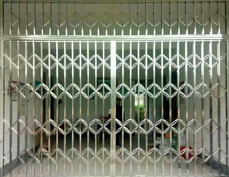 金钱型不锈钢拉闸门