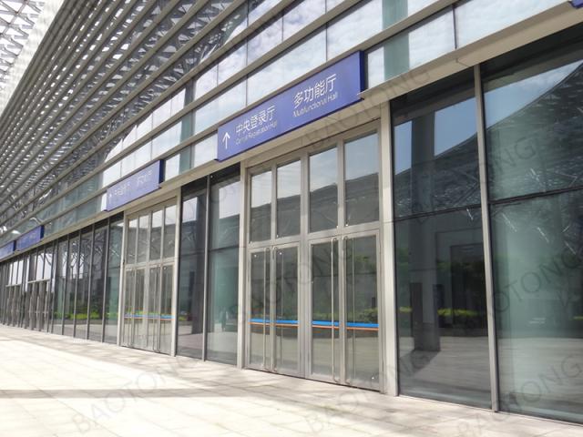 平开门