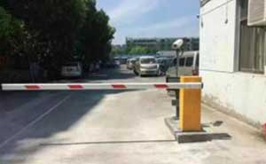 杭州富阳区二手车交易市场车牌识别案例