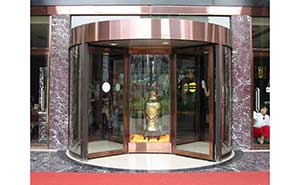 自動門