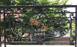 上海嘉定鐵藝護欄案例