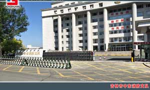 吉林市中東消防支隊(duì)電動門案例