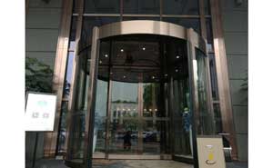 成都圖騰鉑金酒店自動門案例