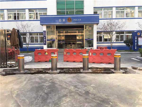 安徽盧江公安局盧城中隊(duì) - 中出網(wǎng)-智能出入口門(mén)戶(hù)