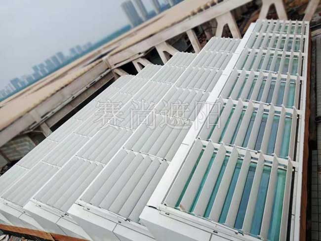 濟(jì)寧文化中心戶外電動遮陽百葉工程 - 中出網(wǎng)-智能出入口門戶